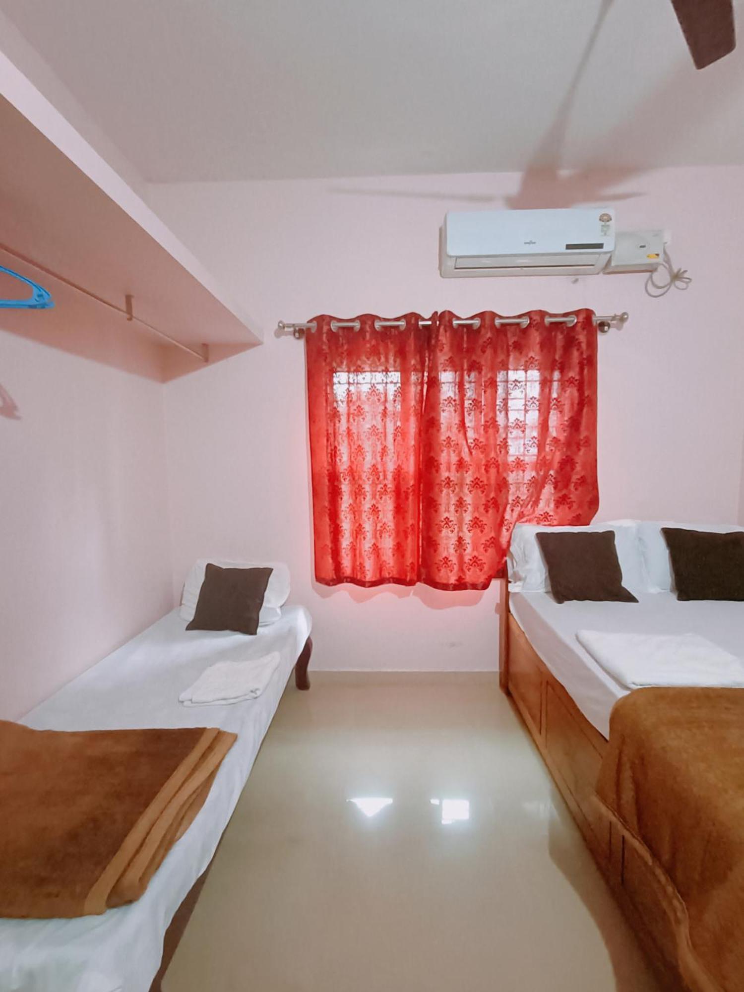 Maanyatha Home Stay Manipal Zimmer foto
